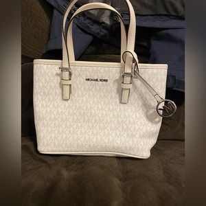 Michael Kors small purse